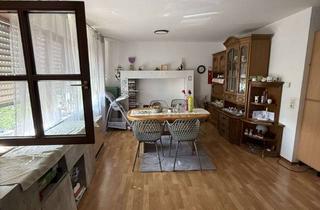 Wohnung kaufen in Heilbronner Straße 29, 74252 Massenbachhausen, Kapitalanlage oder Eigenheim: 3-Zimmer-Wohnung in Massenbachhausen mit Balkon & Stellplatz