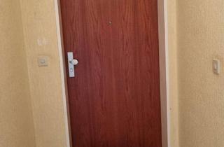 Wohnung mieten in 63517 Rodenbach, 3-Zimmer 1.OG-Whng. 90m2 mit Balkon und Garage