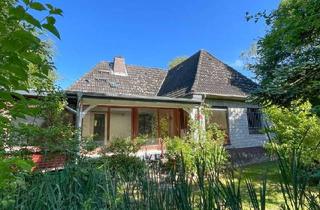 Haus kaufen in 24395 Gelting, Viel Platz - Ostseeort Gelting - Solides Haus am Dorfbach