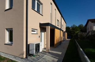 Haus mieten in Hubertusweg 12, 94032 Hacklberg, Traumhaftes Reihenmittelhaus in exklusiver Passauer Wohngegend