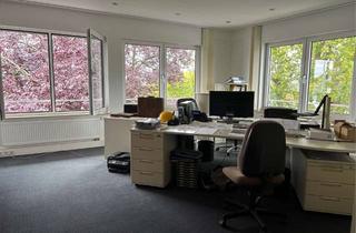 Anlageobjekt in 61118 Bad Vilbel, Interessantes Gewerbeobjekt mit 2.323 m² Mietfläche auf 2.700 m² Grundstück mit weiterem Potenzial!