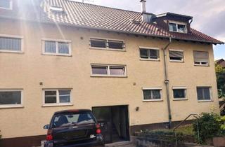 Wohnung kaufen in 70794 Filderstadt, Filderstadt - Gemütliche 2 Zimmer DG-ETW mit ausgebauter Bühne und Stellplatz