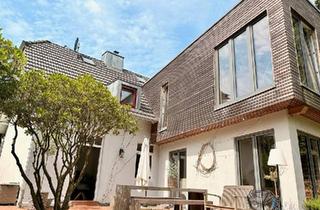 Villa kaufen in 22926 Ahrensburg, Ahrensburg - Jugendstilvilla mit Architektenanbau im Villenviertel von privat