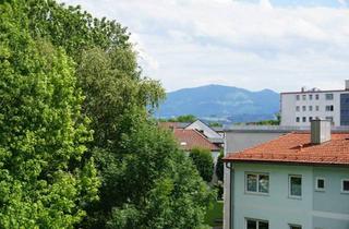 Wohnung kaufen in 83024 Rosenheim, Rosenheim - Eigentumswohnung 1 Zimmer Apartment mit Bergblick und Tiefgarage