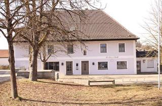 Haus kaufen in 93152 Nittendorf, Nittendorf - Sanierungsbedürftiges Renditeobjekt mit Baugenehmigung