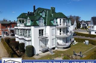 Wohnung kaufen in 23683 Scharbeutz, Scharbeutz / Haffkrug - Elegant & Strandnah: Sonnige ETW. direkt am Kurpark von Haffkrug