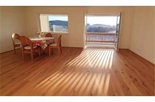 Wohnung kaufen in Frickinger Str., 88682 Salem, Obergeschoss-Wohnung in ländlicher Lage, mit Aufzug und Gartenanteil.