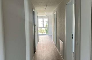Wohnung mieten in 71404 Korb, Attraktive 4 Zimmer-Etagenwohnung mit Sonnenbalkon, 2 TG-Stellplätze, Keller, u.v.m.