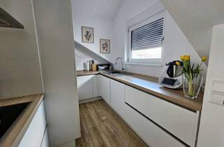 Wohnung mieten in 63110 Rodgau, Helle, geräumige 2-Zimmer-Wohnung mit Balkon und Einbauküche in Rodgau