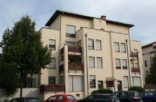Wohnung mieten in Friedrich-Engels-Straße 18, 04425 Taucha, Großzügige Dachgeschoßwohnung
