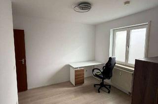 WG-Zimmer mieten in Stuttgarterstraße 31, 71032 Böblingen, Möbliertes Zimmer in moderner 2er-WG – zentral in Böblingen, Nähe Daimler & IBM