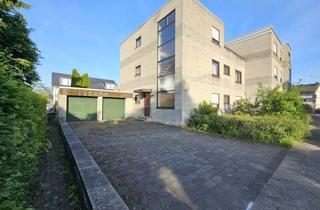 Haus kaufen in 41747 Viersen, Zentral & vielseitig: Zweifamilienhaus mit viel Potenzial, Garten, Dachterrasse, Balkon und Garage