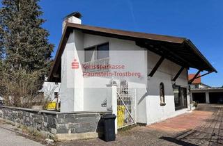 Haus kaufen in 84518 Garching, Top-Lage, viel Platz: Renovierungsbedürftiges Wohnhaus