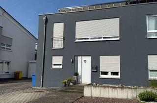Doppelhaushälfte kaufen in Panoramastraße 19, 65510 Hünstetten, Doppelhaushälfte mit großem Grundstück in Hünstetten