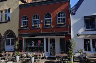 Haus kaufen in Klever Straße 31, 46509 Xanten, Spezial Immobilie - Ladenlokal+Mietwohnung+Stellplätze