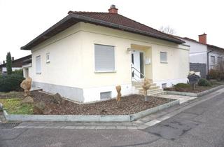 Haus mieten in 76756 Bellheim, Einfamilienhaus mit Terrasse, Garten und Garage in bester Lage