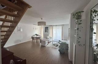 Wohnung mieten in Hans-Sachs-Straße 16a, 90542 Eckental, Stilvolle, modernisierte 3,5-Raum-Maisonette-Wohnung mit Balkon und Einbauküche in Eckental