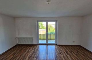Wohnung mieten in Albert-Schweitzer-Straße 13, 79585 Steinen, WG Zimmer in Steinen - Bahnhofsnähe – Zentral, Hell, Angebunden