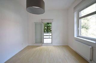 Wohnung mieten in Kruppstr. 95, 40227 Oberbilk, WG geeignet! Großzügig geschnittene 2-Zimmer-Whg in Düsseldorf