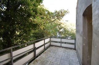Wohnung mieten in Kruppstr. 95, 40227 Oberbilk, WG geeignet! Renovierte 2-Zi-Whg mit Balkon