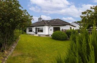 Einfamilienhaus kaufen in 24161 Altenholz, Großzügiges Einfamilienhaus mit wohnlich nutzbarem Keller in Altenholz-Klausdorf