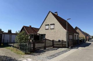 Einfamilienhaus kaufen in 16767 Leegebruch, Familienfreundliches Einfamilienhaus mit Doppelgarage, großem Garten & vielfältigem Potenzial