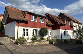 Haus mieten in Am Ring, 36157 Ebersburg, Günstiges, gepflegtes 6-Raum-Einfamilienhaus mit EBK in Ebersburg