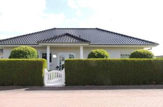Haus kaufen in 23747 Dahme, **OSTSEE-Zauber ! Bungalow, ca. 145m² Wfl. + Doppelgarage, 4 Zi. + ca. 915m² Grundstück, Dahme/Ostsee! **
