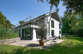 Villa kaufen in 63263 Zeppelinheim, Zeppelinheim Neu-Isenburg - Modernes Anwesen am Waldrand- Zeppelinheim mit Schwimmteich und großem Grundstück