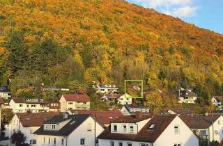 Einfamilienhaus kaufen in 72574 Bad Urach, Bad Urach - Ruhige Halbhöhenlage am Albtrauf - Mehrgenerationenhaus mit Blick zum Hohenurach