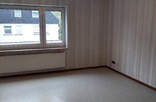 Wohnung kaufen in 57319 Bad Berleburg, Bad Berleburg - Eigentumswohnung 3 Zimmer Balkon u. Garage Bj. 1982 Bad Berleburg