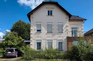 Mehrfamilienhaus kaufen in 32791 Lage, Lage - Großes Mehrfamilienhaus auf großem Grundstück in perfekter Lage