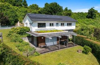 Einfamilienhaus kaufen in 79346 Endingen, Endingen - Freistehendes EFH mit Einliegerwohnung, grossem Garten, Pool und Garage in 79346 Endingen