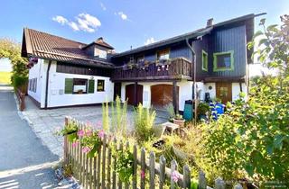 Wohnung kaufen in 83629 Weyarn, Großer Garten mit 3-Zi-Wohnung