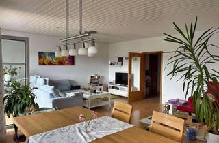 Wohnung kaufen in 88451 Dettingen, Großzügige 3,5-Zimmerwohnung mit Balkon in Dettingen