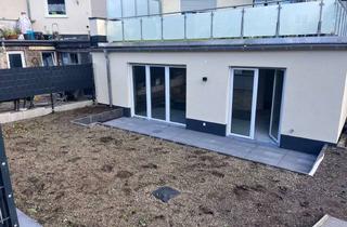 Wohnung kaufen in Ehrenfriedstraße 14, 50259 Pulheim, Sonnige 2-Zimmer ETW mit Garten