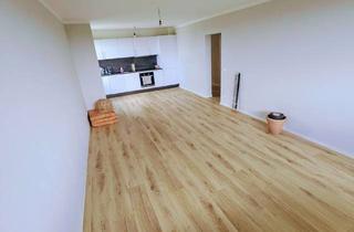 Wohnung mieten in 25421 Pinneberg, Elegante 4-Zimmer Wohnung mit Westbalkon und wunderschönem Ausblick