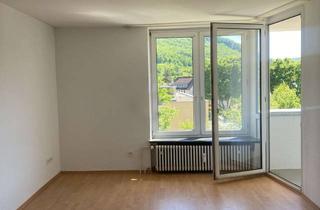 Wohnung mieten in 73447 Oberkochen, Schöne 3-Zimmer-Wohnung mit EBK + Balkon in Oberkochen