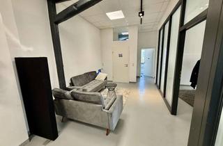 Lofts mieten in Hüttenstr. 31, 40215 Friedrichstadt, Moderne Wohnung mit Loft-Charakter in Toplage