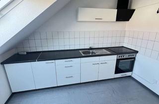 Wohnung mieten in Friedrich-Gottlob-Keller-Siedlung 69, 09661 Hainichen, Gemütliche, helle Dachgeschosswohnung in ruhiger Lage zu vermieten