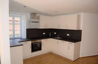 Wohnung mieten in Riemenschneidergasse 1c, 91438 Bad Windsheim, Kernsanierte Hochwertige wunderschöne Mansardenwohnung mit Studio in der Altstadt m. Aufzug.