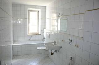Wohnung mieten in Hennchstr., 86159 Hochfeld, Wg geeignete 2,5 ZKB in Uninähe
