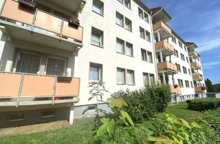 Wohnung mieten in Robert-Koch-Straße 32c, 08280 Aue, Schöne 2-Raum-Wohnung auf dem Zeller Berg