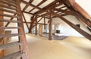 Wohnung mieten in 35410 Hungen, Pärchen / kleine Familie gesucht: Großzügiges & historisches Wohnen im Hungener Schloss