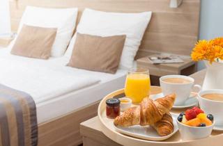 Gewerbeimmobilie kaufen in 26725 Friesland, Hotel - ideal auch für REHA / Klinik etc. geeignet