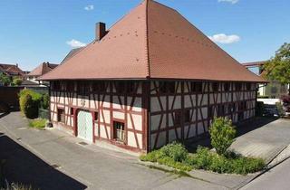 Mehrfamilienhaus kaufen in 78464 Konstanz, Denkmalgeschütztes 8-Familienhaus in bester Lage von Konstanz-Königsbau mit Ausbaumöglichkeiten