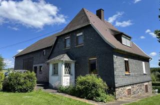 Bauernhaus kaufen in 56472 Hof, Charmantes ehemaliges Bauernhaus in Alleinlage mit großem Grundstück und viel Potenzial