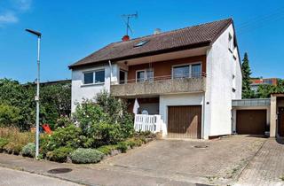 Haus kaufen in 74366 Kirchheim, Charmantes Dreifamilienhaus in ruhiger Lage