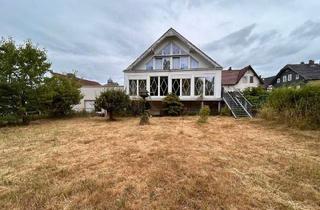 Haus kaufen in 96465 Neustadt, Interessante Kapitalanlage mit 2 großen Wohnungen und einer Gewerbeeinheit direkt in Neustadt