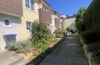 Reihenhaus kaufen in 73207 Plochingen, Geräumiges 5-Raum-Reihenhaus in Plochingen